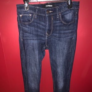 Express jeanies